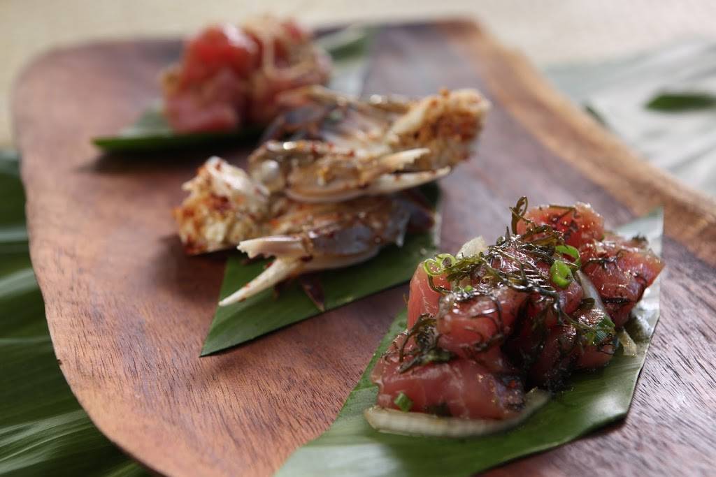 Young’s Fish Market Kapolei | restaurant | 4480 Kapolei Pkwy #600, Kapolei, HI 96707, USA | 8083121377 OR +1 808-312-1377