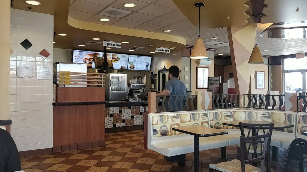 McDonalds | cafe | 14896 CA-4, Discovery Bay, CA 94514, USA | 9255134025 OR +1 925-513-4025