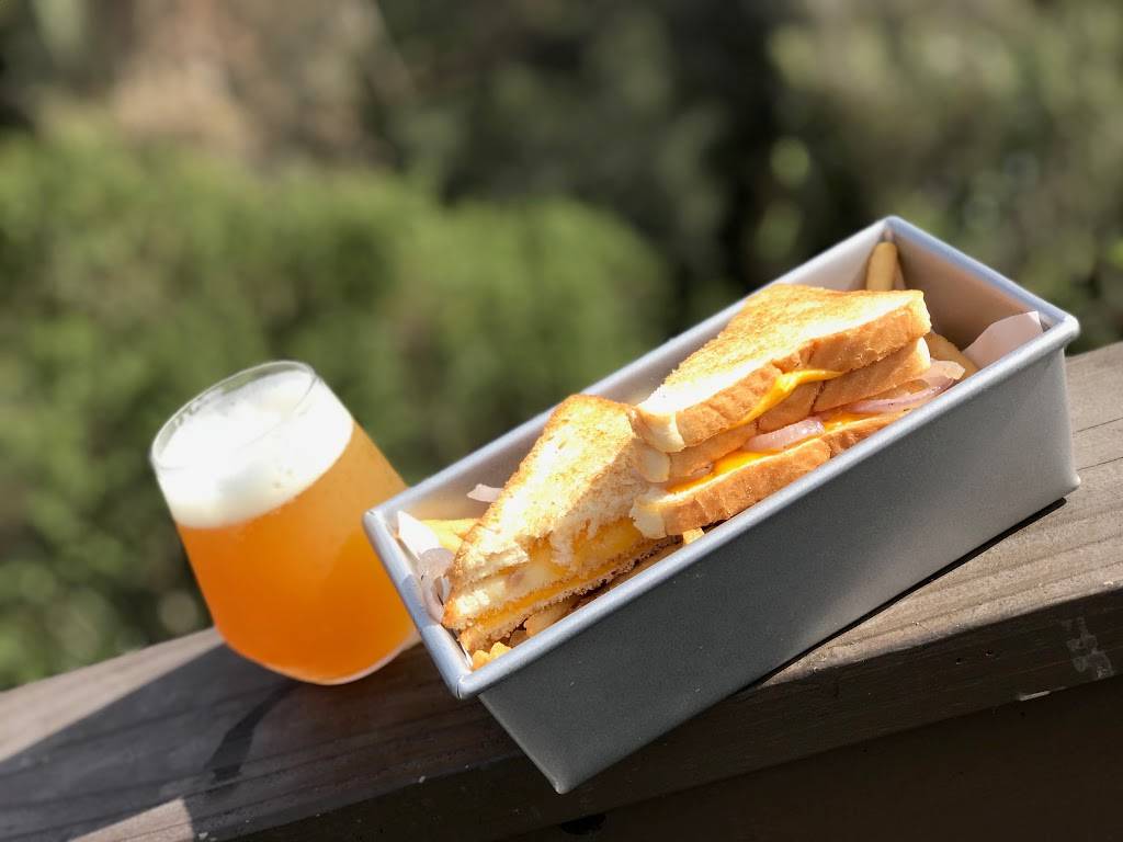 burger. Aptos | restaurant | 7941 Soquel Dr, Aptos, CA 95003, USA | 8316622811 OR +1 831-662-2811