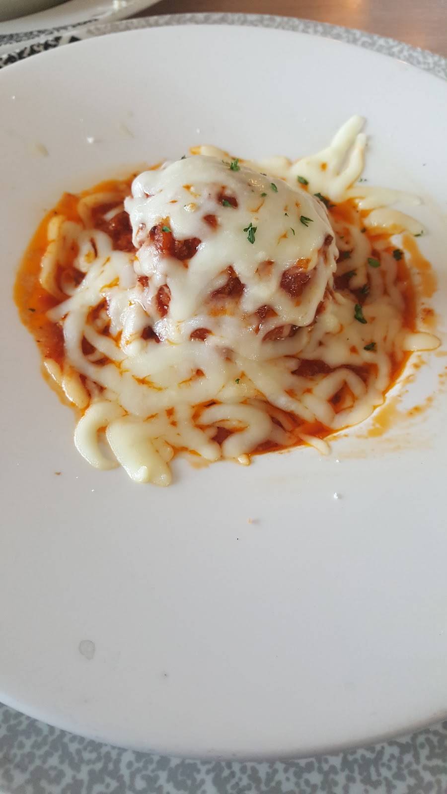 i Luv Cheese | restaurant | 40850 Van Dyke Ave, Sterling Heights, MI 48313, USA | 5867227956 OR +1 586-722-7956