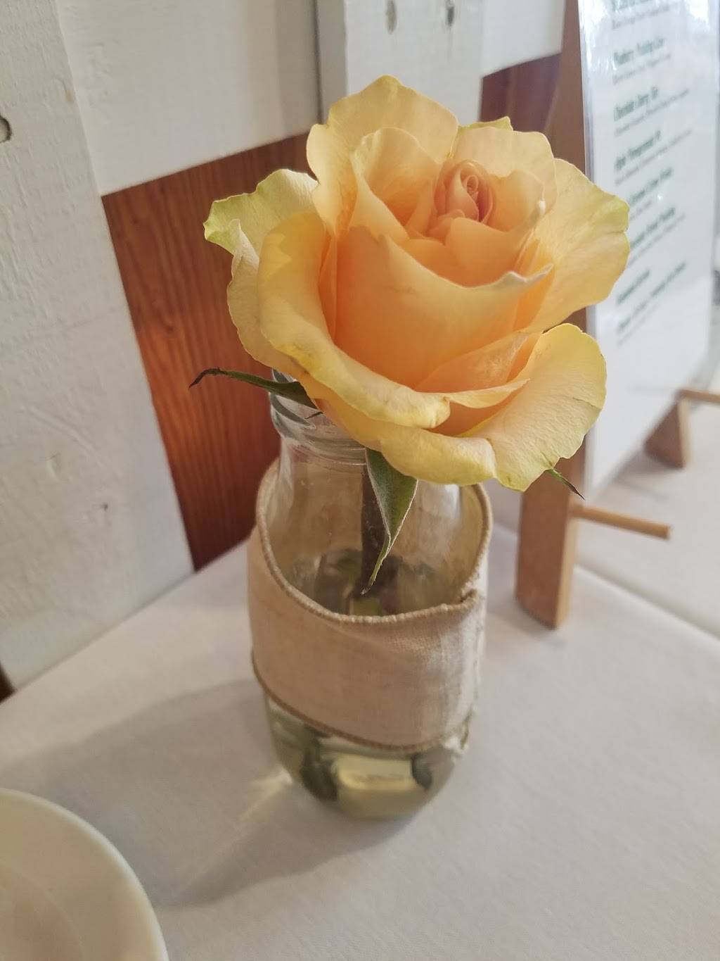 Amanis BYOB | restaurant | 105 E Lancaster Ave, Downingtown, PA 19335, USA | 4842378179 OR +1 484-237-8179