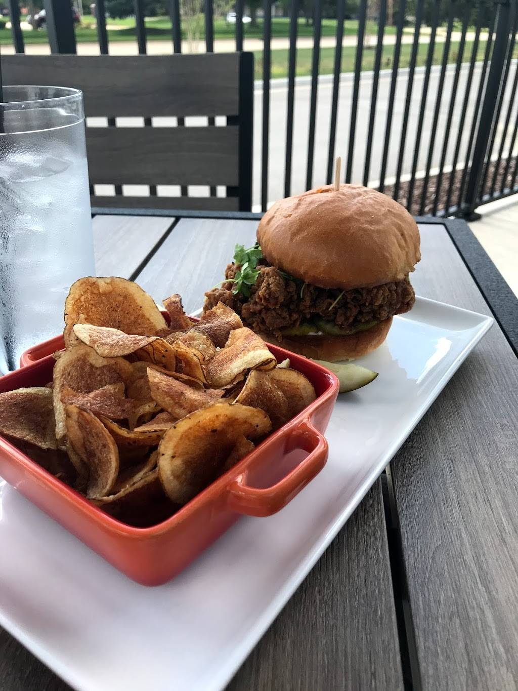 LINKS breakfast & lunch | restaurant | 5619 Utica Ridge Rd Suite 300, Davenport, IA 52807, USA | 5636005619 OR +1 563-600-5619