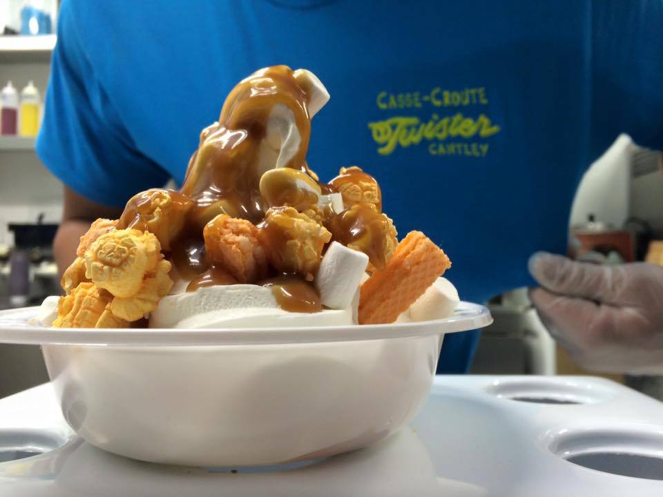 Casse Croûte Le Twister | restaurant | 180 Montée de la Source, Cantley, QC J8V 3J2, Canada | 8193608522 OR +1 819-360-8522