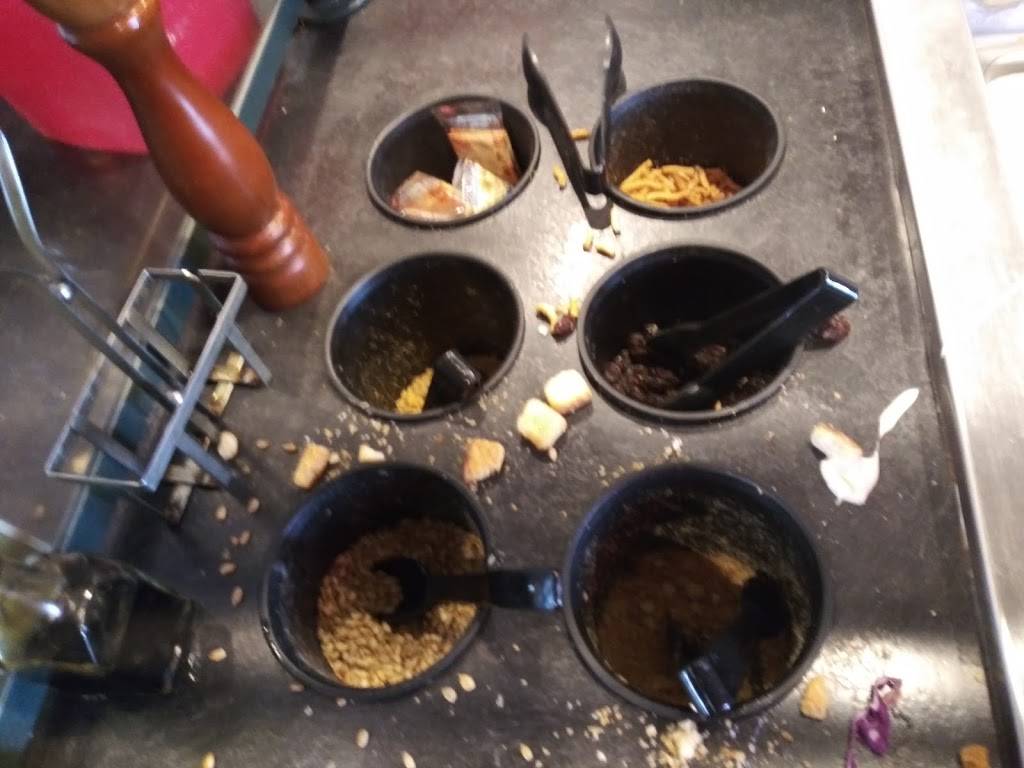 Round Table Clubhouse | meal delivery | 900 Dana Dr Suite A15, Redding, CA 96003, USA | 5302231975 OR +1 530-223-1975