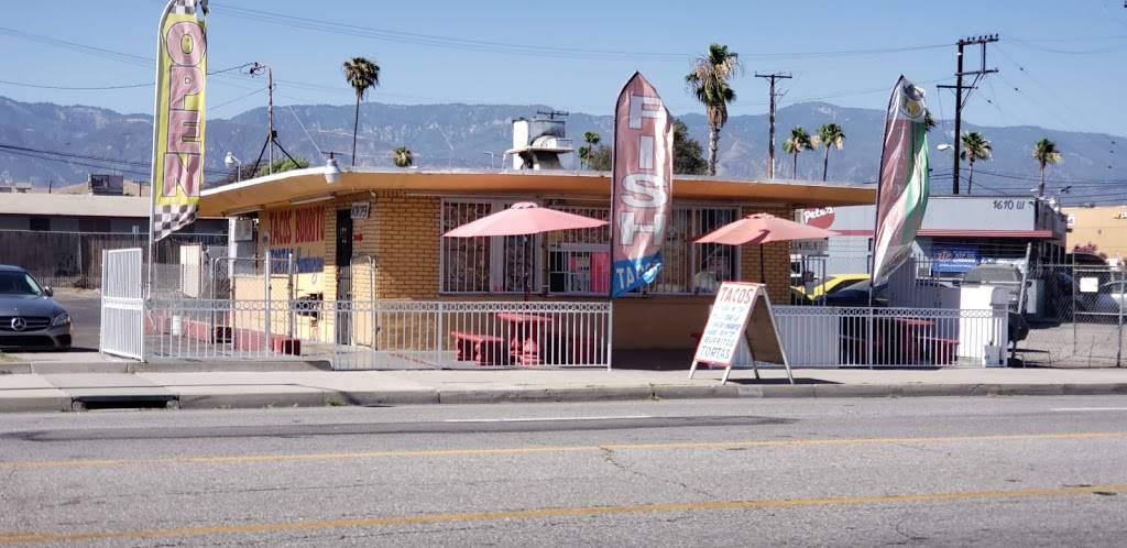 Tacos perrones | restaurant | 1616 W Base Line St, San Bernardino, CA 92411, USA | 9098064386 OR +1 909-806-4386