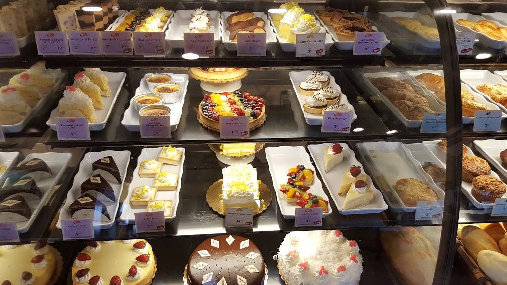 la Madeleine French Bakery & Café Mueller | cafe | 1201 Barbara Jordan Blvd, Austin, TX 78723, USA | 5123663825 OR +1 512-366-3825