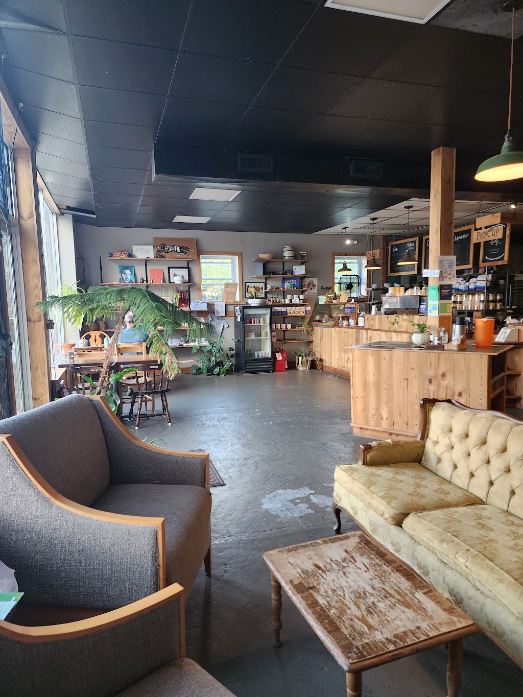 Fox and the Fig | cafe | 615 Oak Ave, Spruce Pine, NC 28777, USA | 8285925005 OR +1 828-592-5005