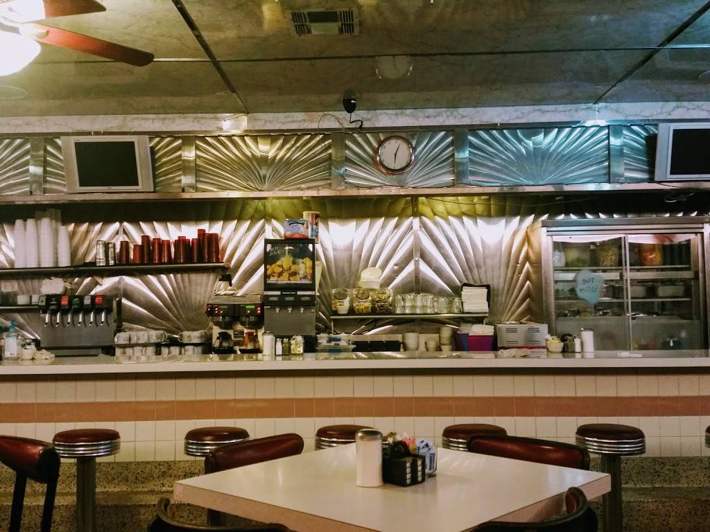 Overlea Diner | restaurant | 6652 Belair Rd, Baltimore, MD 21206, USA | 4102548356 OR +1 410-254-8356