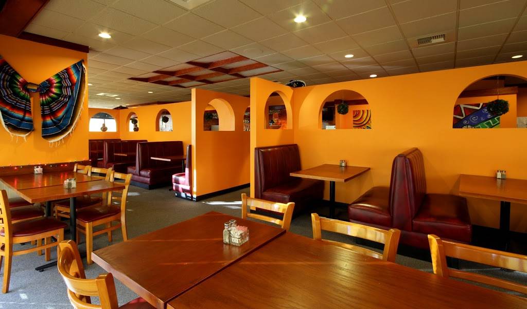 La Parota Grill | restaurant | 1503 S Main St, Farmville, VA 23901, USA | 4343923999 OR +1 434-392-3999