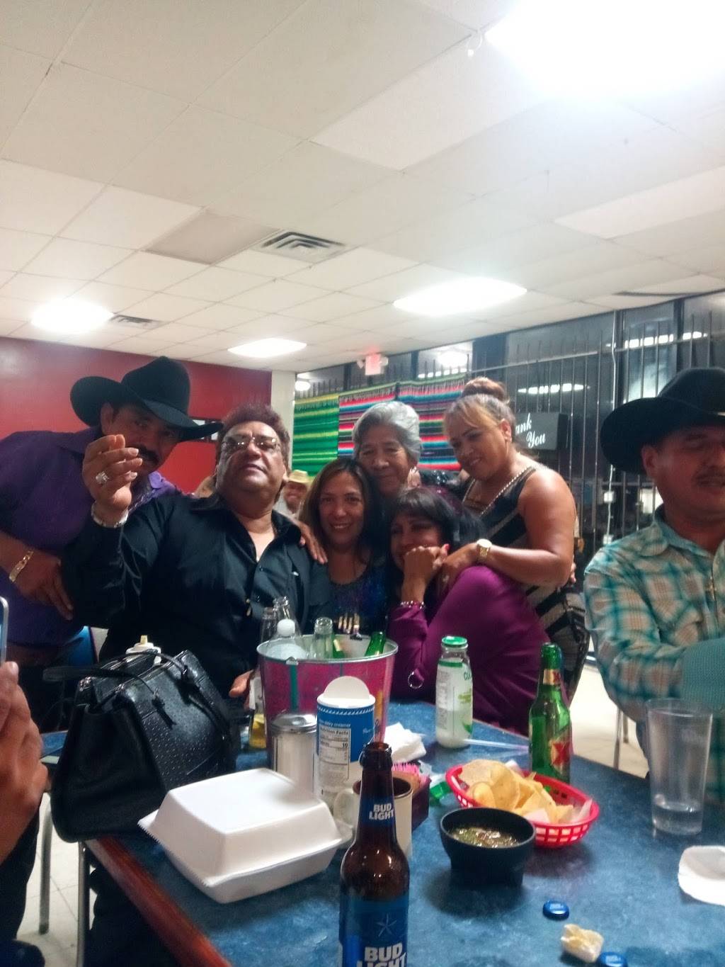 Panaderia Y Taqueria | restaurant | 16001 S Post Oak Rd, Houston, TX 77053, USA | 2816177524 OR +1 281-617-7524