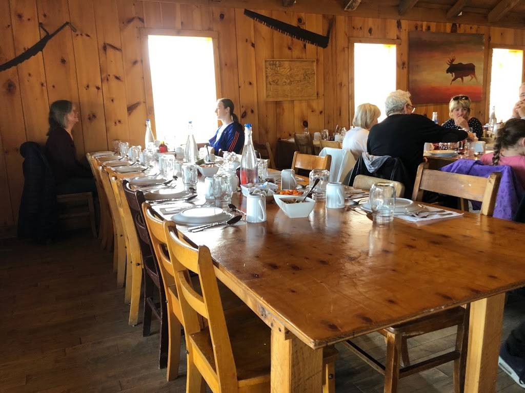 Érablière Hilltop | restaurant | 4329 Chemin Symington, Dunham, QC J0E 1M0, Canada | 4502952270 OR +1 450-295-2270