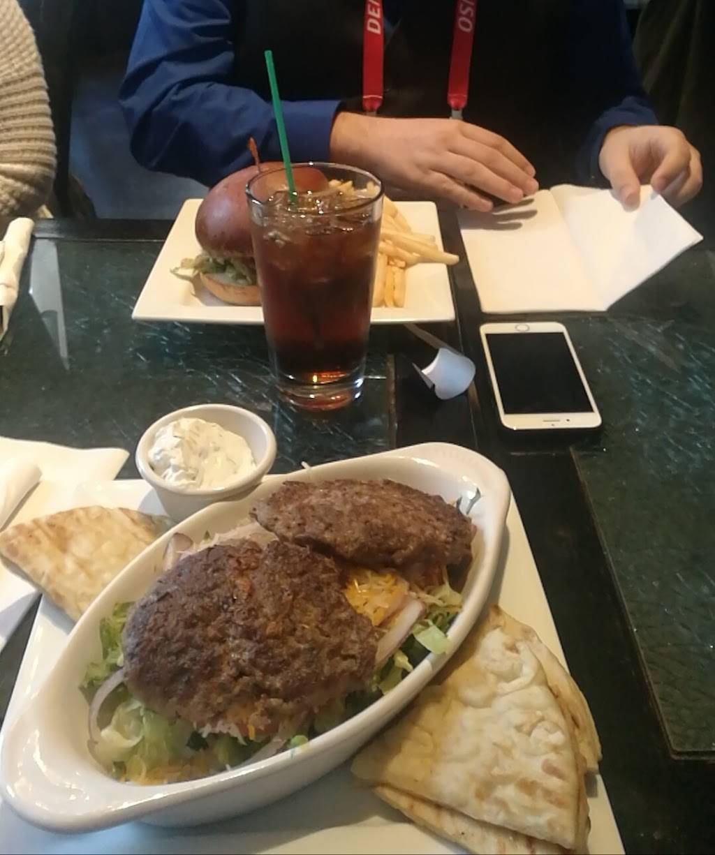 The District Bar and Grill | restaurant | 377 W Larned St, Detroit, MI 48226, USA | 3132858992 OR +1 313-285-8992