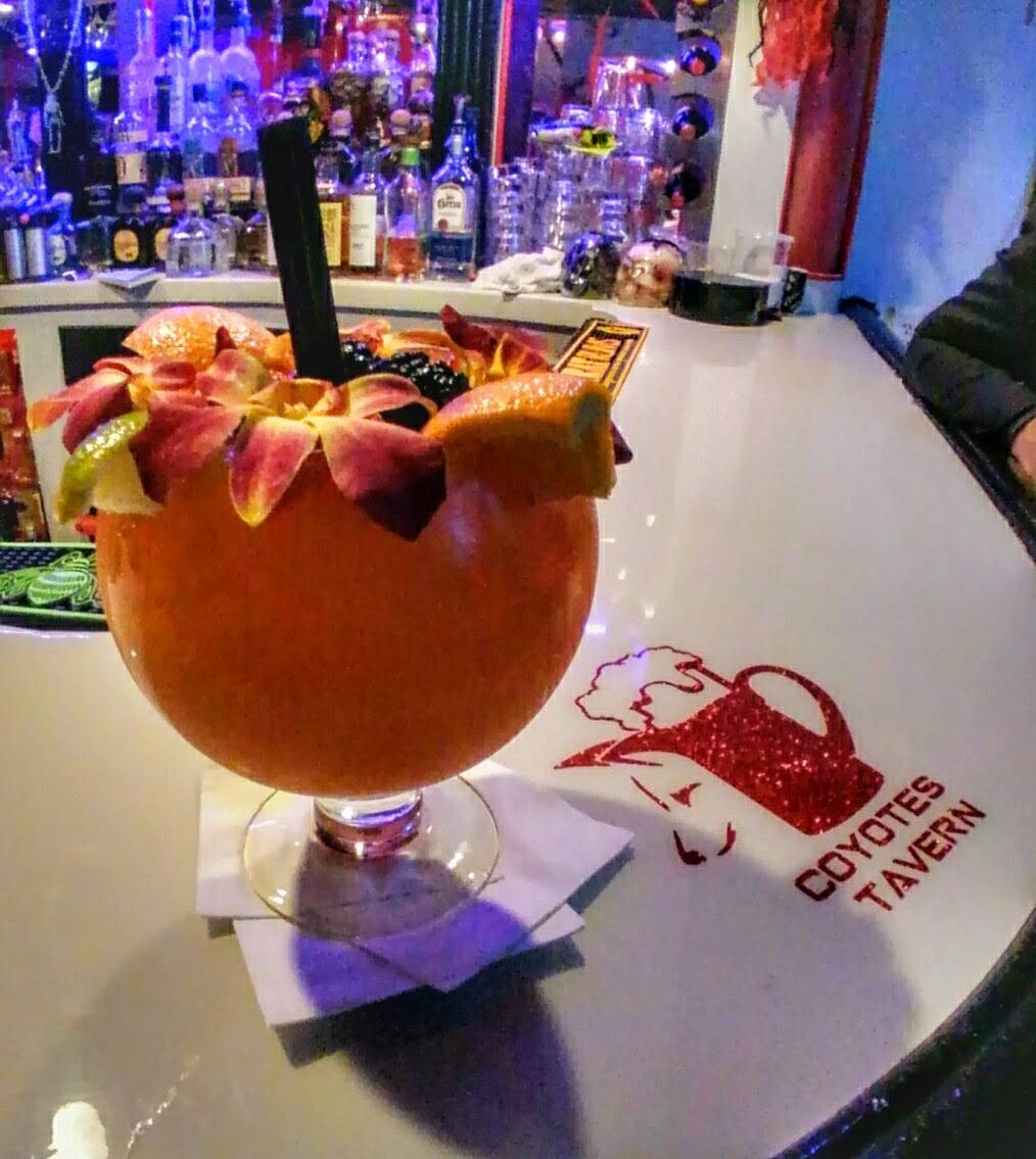 Coyotes Tavern | restaurant | 250 Little Britain Rd, Newburgh, NY 12550, USA | 8455611112 OR +1 845-561-1112