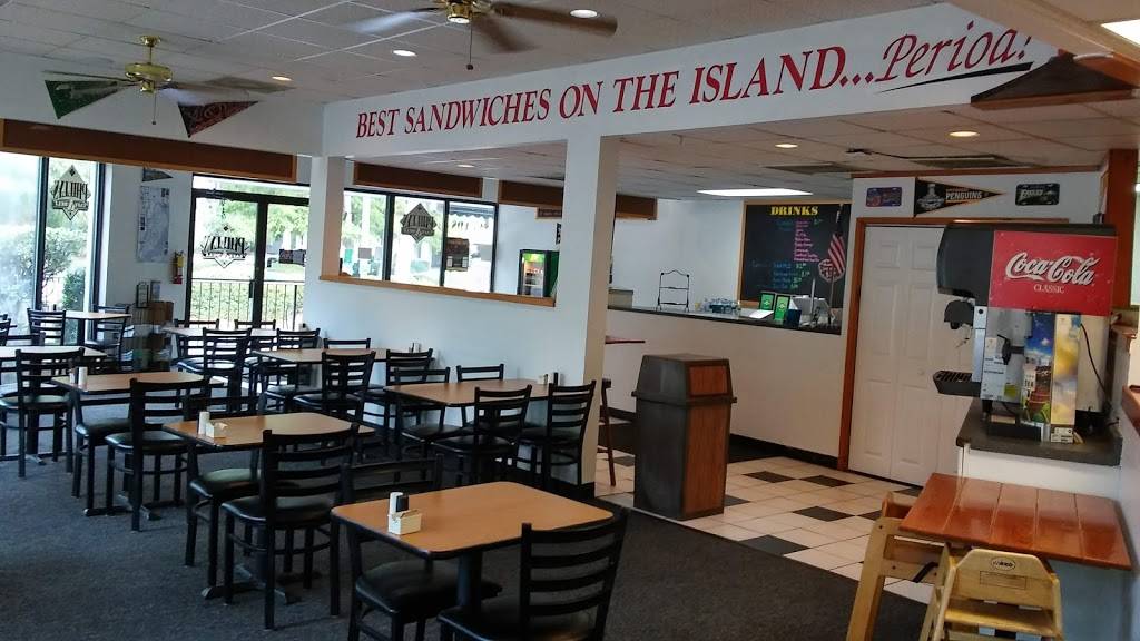 Phillys Cafe & Deli | restaurant | 55 New Orleans Rd #102, Hilton Head Island, SC 29928, USA | 8437859966 OR +1 843-785-9966