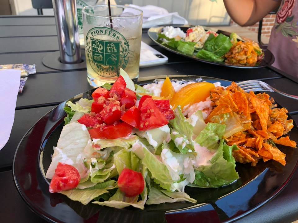 Pioneers Pub & Grub | restaurant | 618 Mc Pherson St, Casey, IA 50048, USA | 6417463313 OR +1 641-746-3313