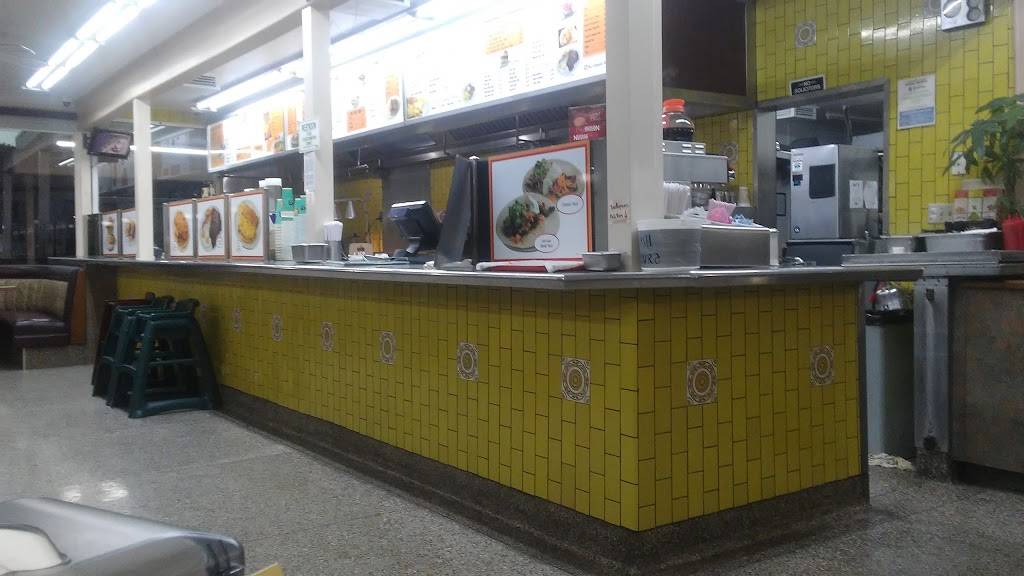 Toms Famous Burgers 9 | restaurant | 1101 N Avalon Blvd, Wilmington, CA 90744, USA | 3105183164 OR +1 310-518-3164