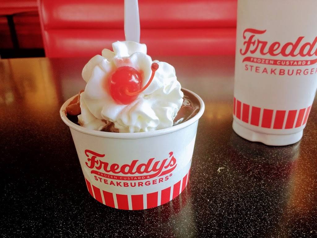 Freddys Frozen Custard & Steakburgers | restaurant | 2065 E Baseline Rd, Gilbert, AZ 85234, USA | 4806337988 OR +1 480-633-7988