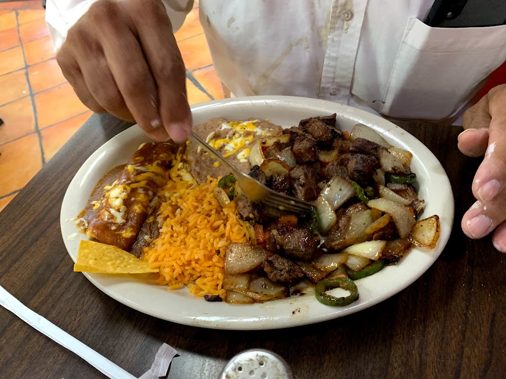 Rangels Family Restaurant | restaurant | 7527 TX-153, Winters, TX 79567, USA | 3257542007 OR +1 325-754-2007