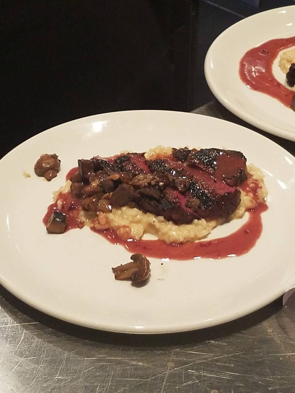 Bird Dog | restaurant | 57649 Murray St, Mattawan, MI 49071, USA | 2696684770 OR +1 269-668-4770