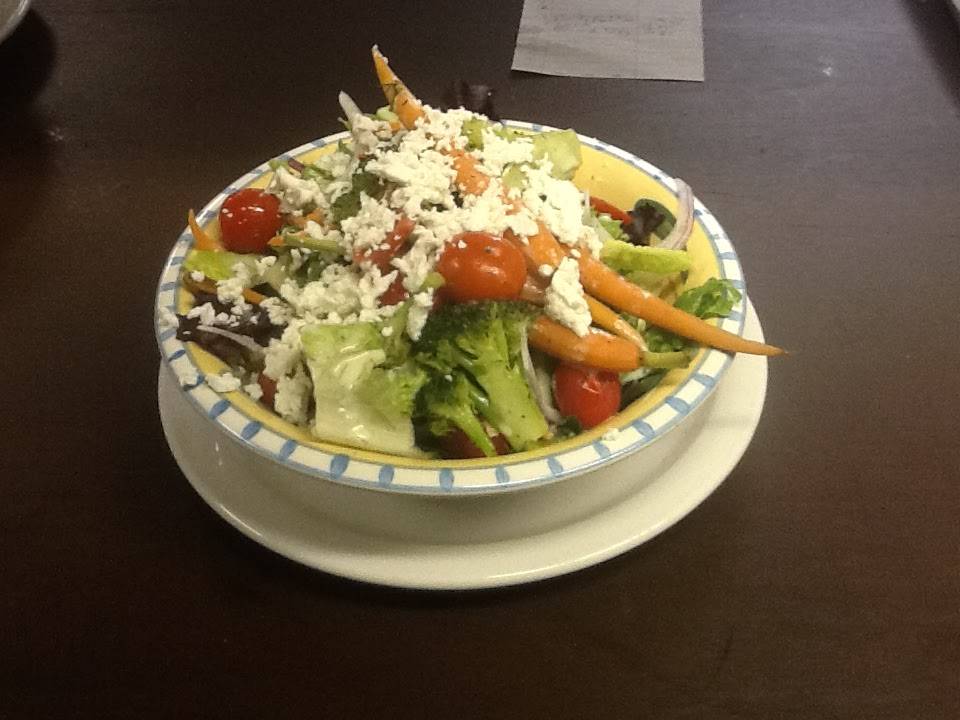 Chez Lin & Rays Restaurant | restaurant | 2270 Lakeshore Rd, Essex, NY 12936, USA | 5189634024 OR +1 518-963-4024