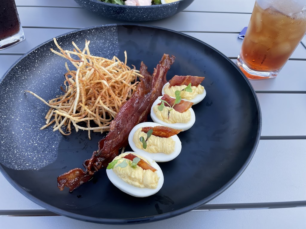 The Space Bar | restaurant | 6245 Riverfront Center Blvd, Titusville, FL 32780, USA | 3219669200 OR +1 321-966-9200