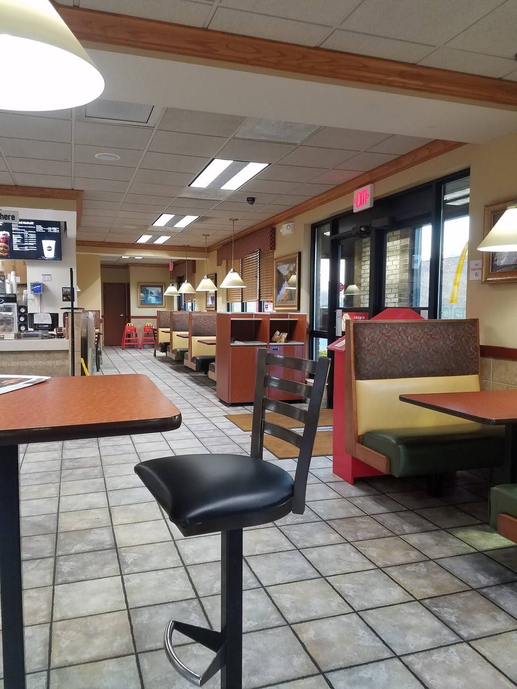 McDonalds | cafe | 8027 State St, Garrettsville, OH 44231, USA | 3305274876 OR +1 330-527-4876