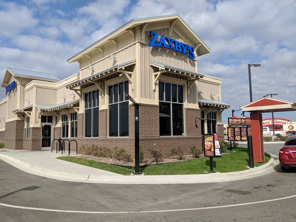 Zaxbys Chicken Fingers & Buffalo Wings | restaurant | 10430 NE Cookingham Dr, Kansas City, MO 64157, USA | 8164395552 OR +1 816-439-5552