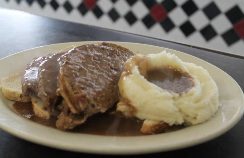 Valentis Pizza & Grinders | restaurant | 1 Cooper St, Agawam, MA 01001, USA | 4137864852 OR +1 413-786-4852