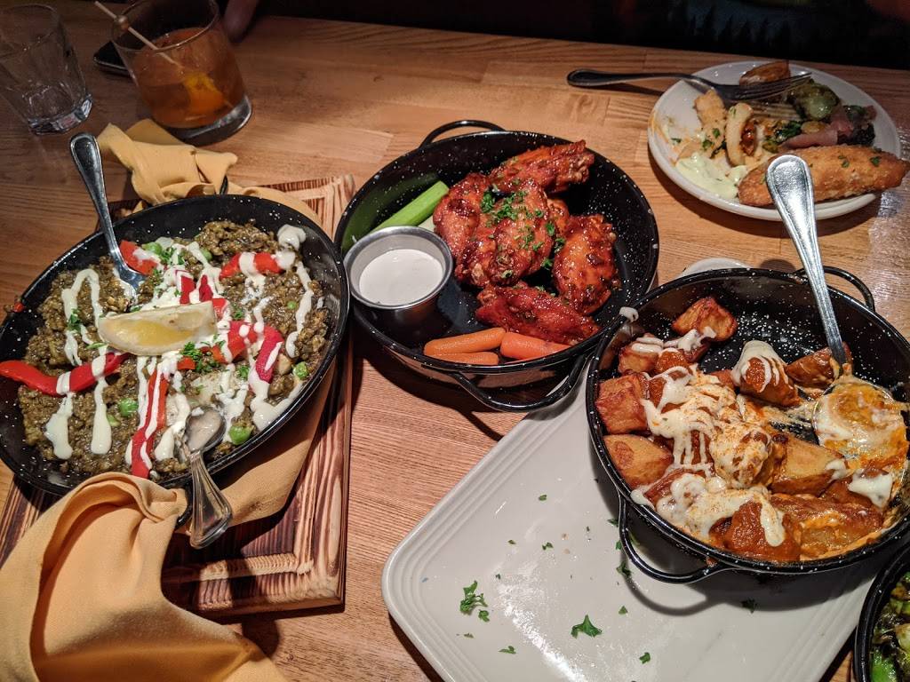 Castilla Restaurant and Tapas Bar | restaurant | 504 Bellevue Square, Bellevue, WA 98004, USA | 4256252931 OR +1 425-625-2931