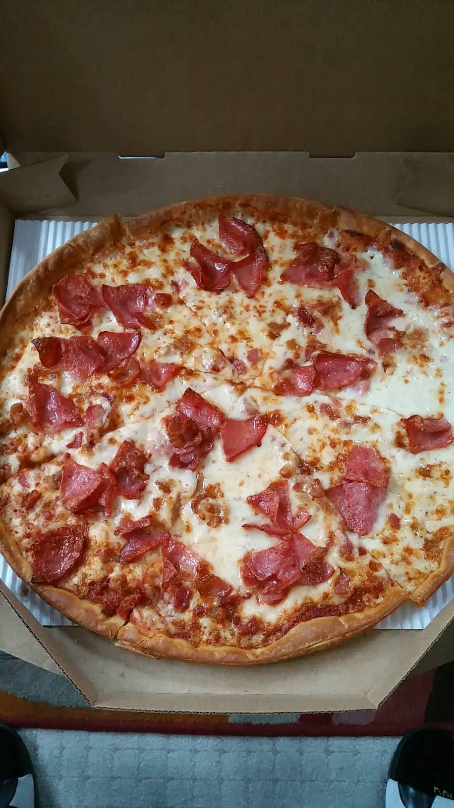 Pizza Hut | restaurant | 985 N McLean Blvd, Elgin, IL 60123, USA | 8479317272 OR +1 847-931-7272