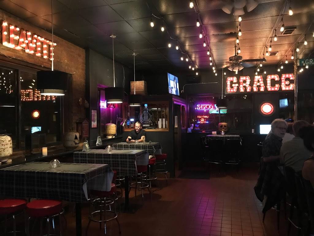 Grace & Leavitt Tavern | restaurant | 2157 W Grace St, Chicago, IL 60618, USA | 7734721138 OR +1 773-472-1138