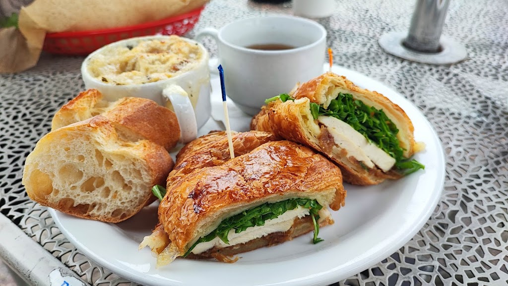 Pinwheel Cafe & Bakery | cafe | 2553 E Pacific Coast Hwy, Torrance, CA 90505, USA | 3103255055 OR +1 310-325-5055