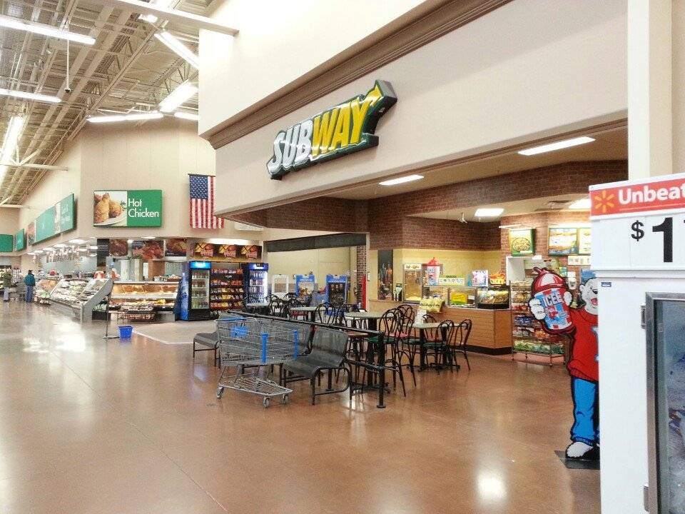 Subway Restaurants | restaurant | 1275 Lake Ave, Woodstock, IL 60098, USA | 8153372007 OR +1 815-337-2007