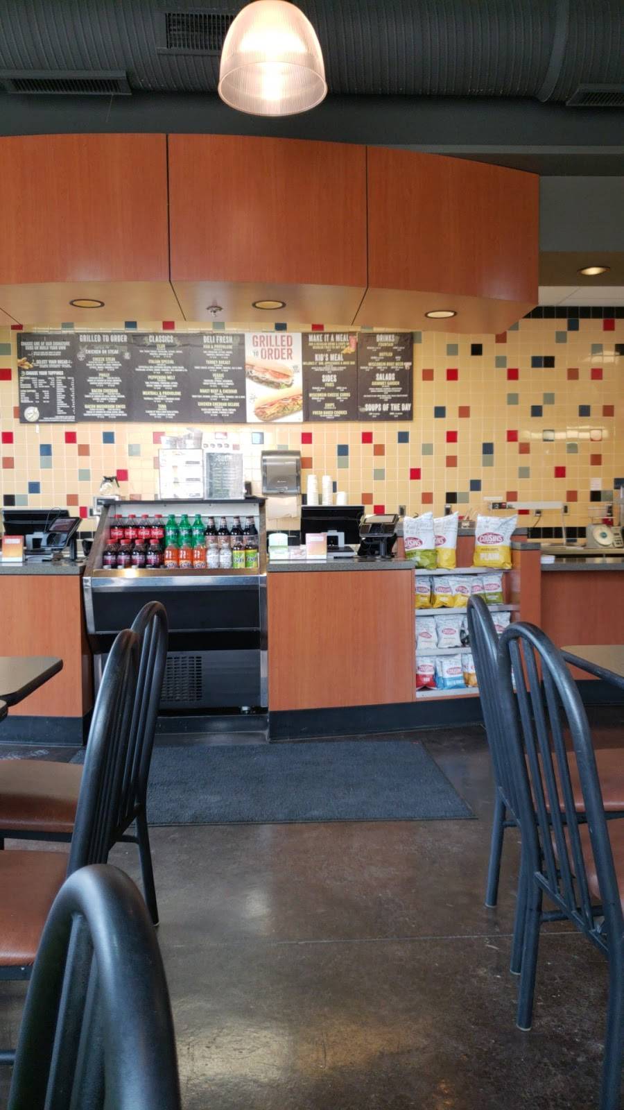 Cousins Subs | meal takeaway | 7700 S Lovers Lane Rd #160, Franklin, WI 53132, USA | 4144251310 OR +1 414-425-1310