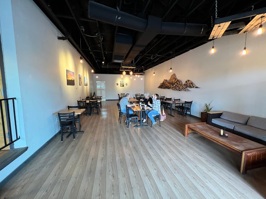 Sipps Eatery | restaurant | 16425 E Palisades Blvd 101 & #102, Fountain Hills, AZ 85268, USA | 4803405017 OR +1 480-340-5017