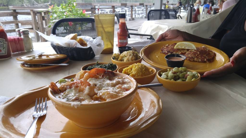 Barbara Jeans On The Water | restaurant | 15 S Roscoe Blvd, Ponte Vedra Beach, FL 32082, USA | 9042807522 OR +1 904-280-7522