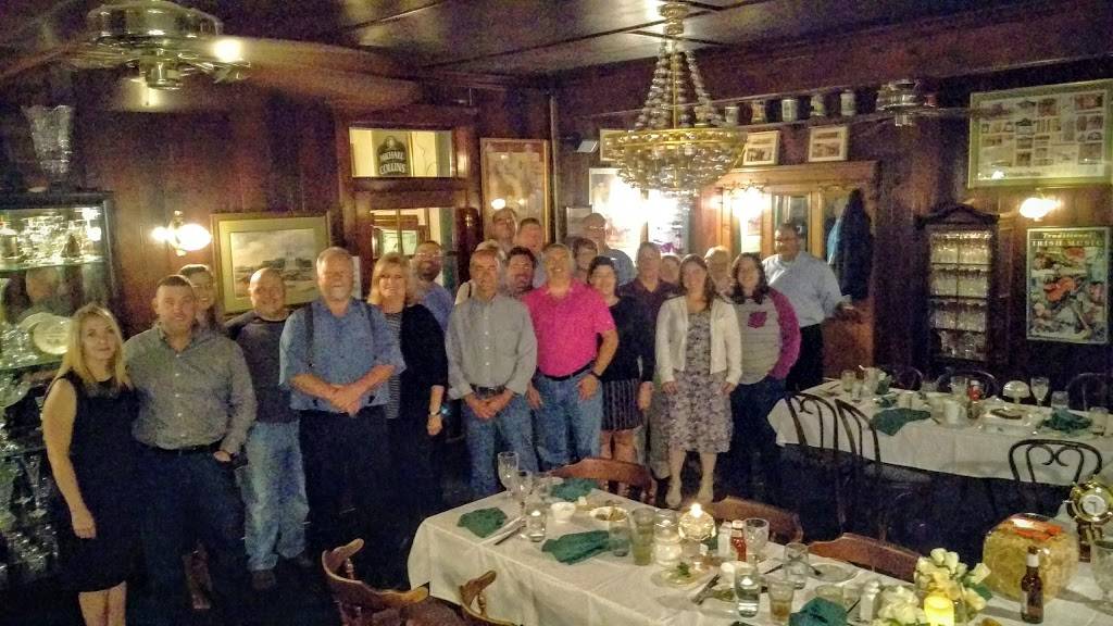 Pats Steak House | restaurant | 2437 Brownsboro Rd, Louisville, KY 40206, USA | 5028932062 OR +1 502-893-2062