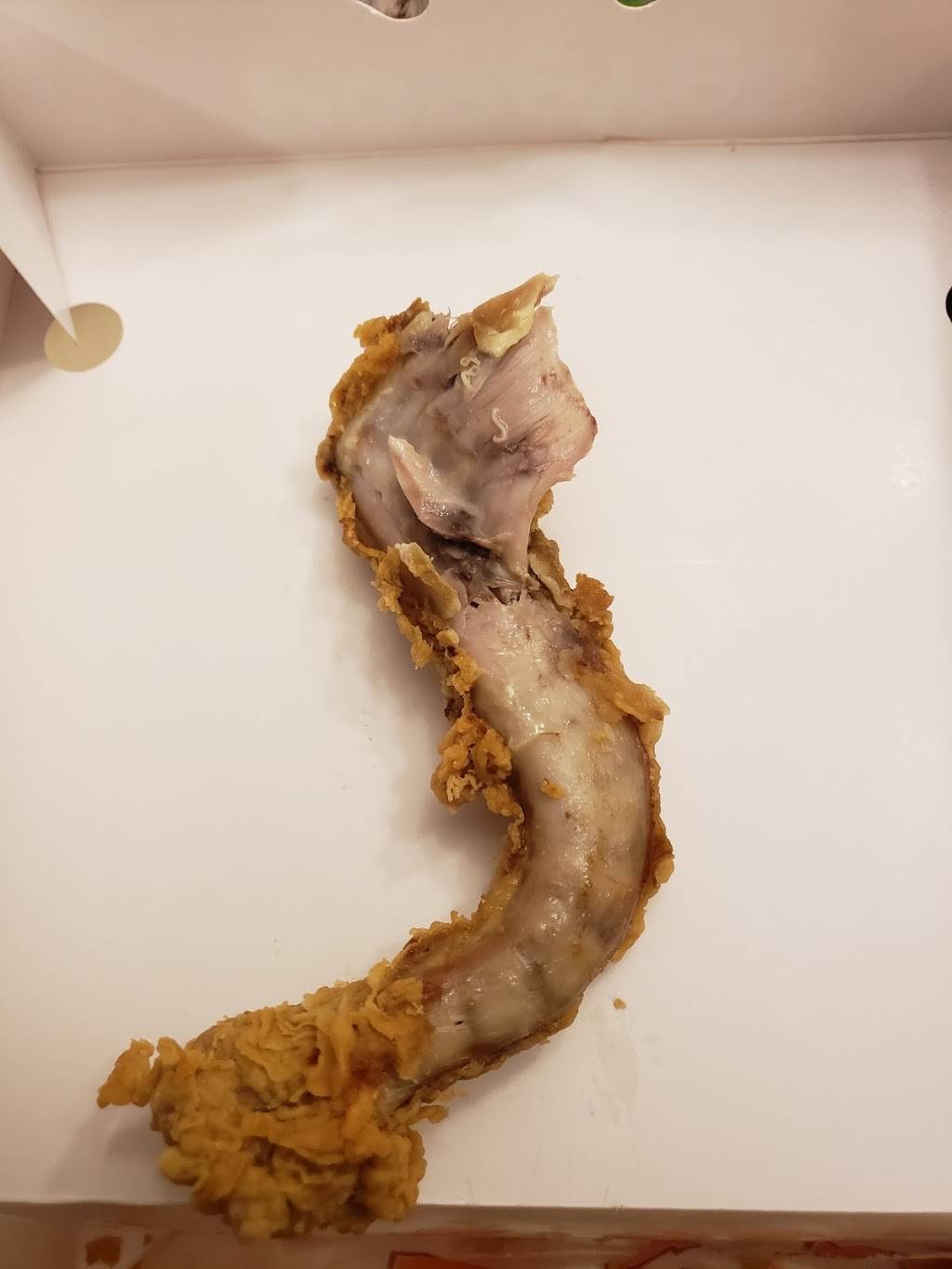 Popeyes Louisiana Kitchen | restaurant | 8700 Fort Smallwood Rd, Pasadena, MD 21122, USA | 4104394606 OR +1 410-439-4606