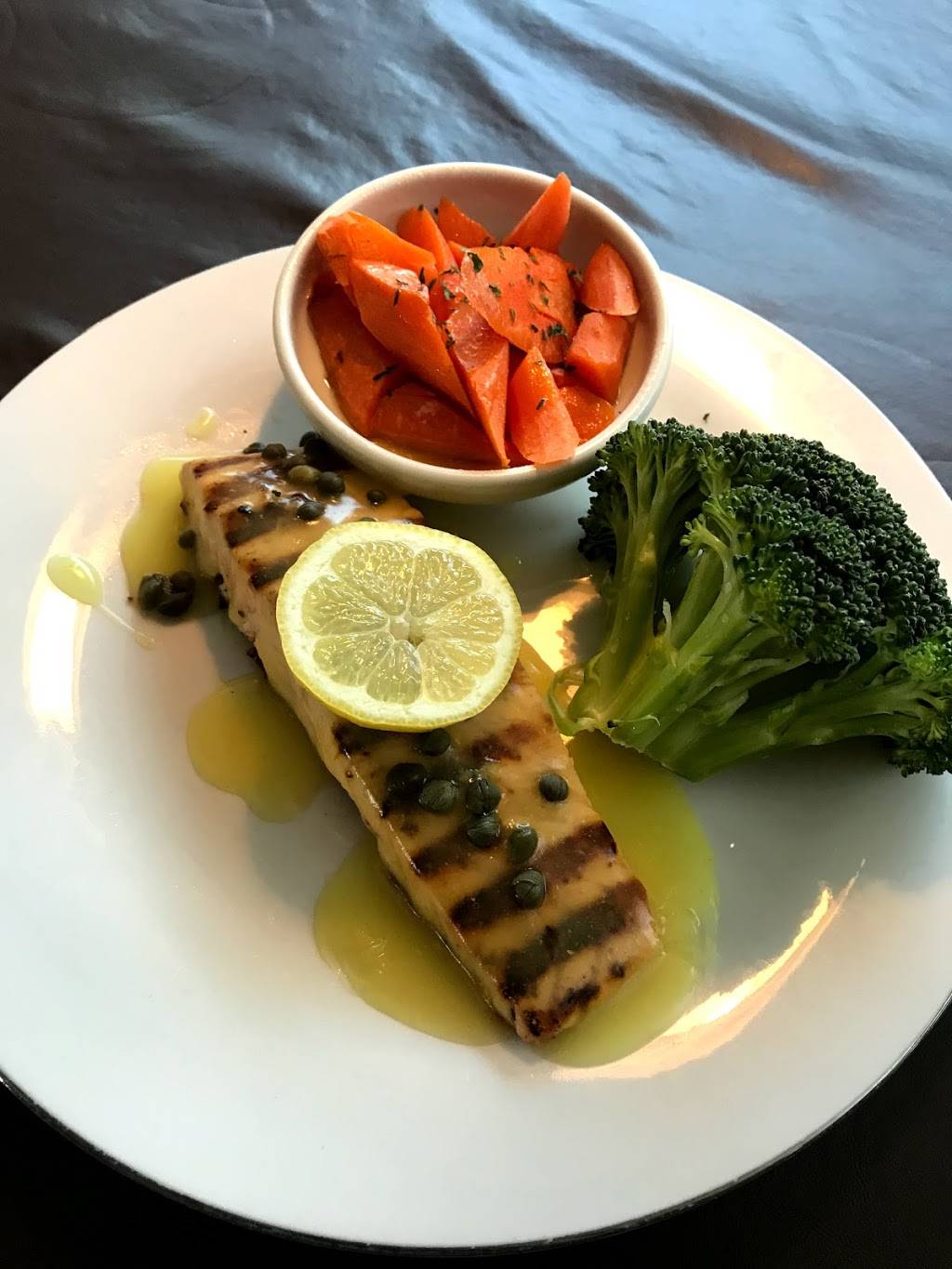 Fees Knic Knacs Cafe | restaurant | 13307 US-82, Ringgold, TX 76261, USA | 9409346008 OR +1 940-934-6008