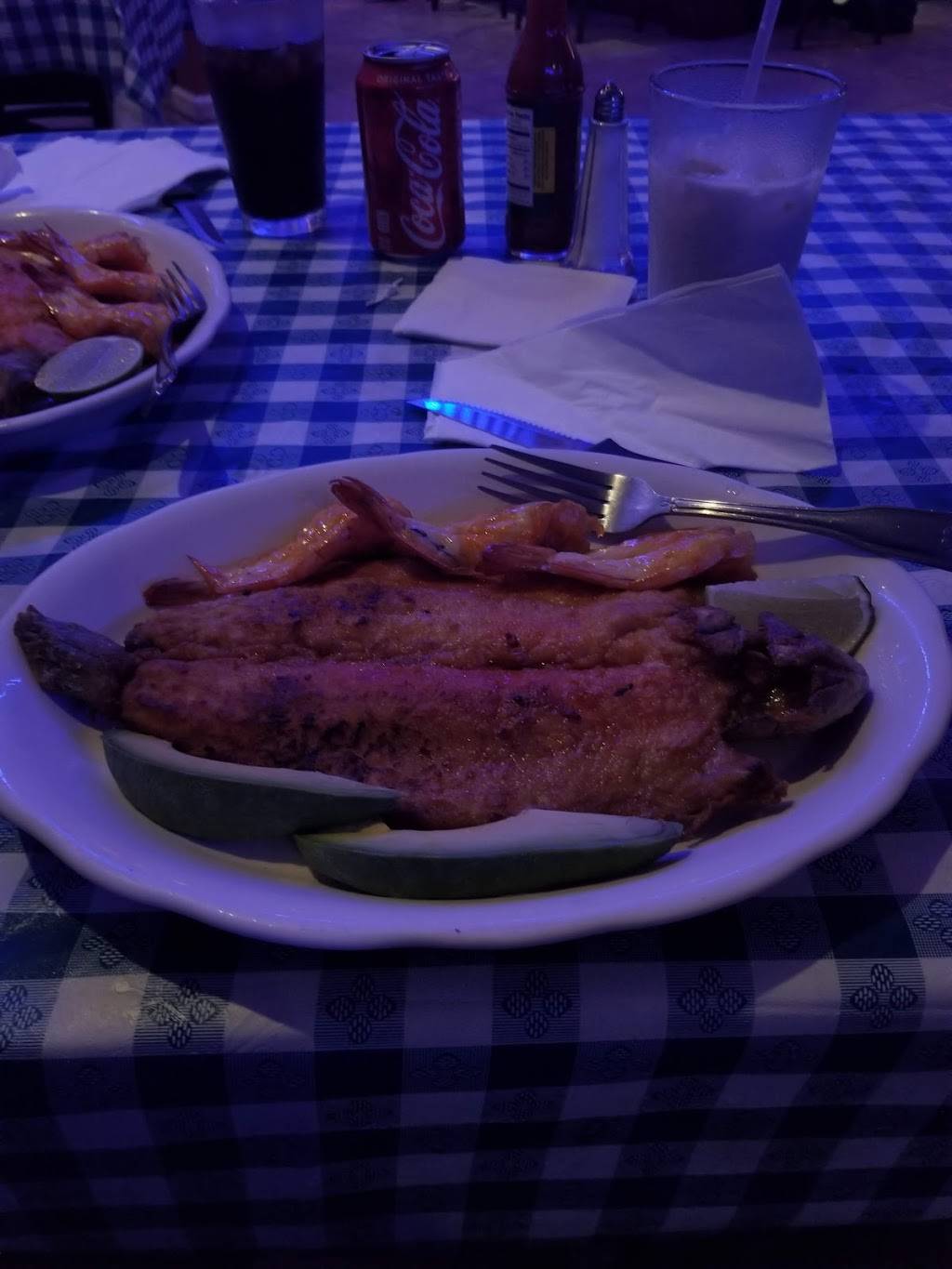 Latino Continental | restaurant | 1160 Montauk Hwy, Patchogue, NY 11772, USA | 6316273172 OR +1 631-627-3172