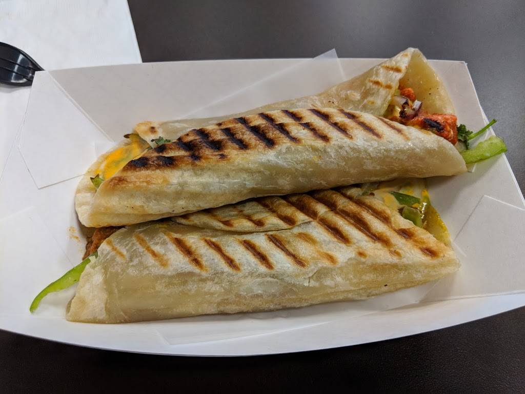 Curry Kona Fusion Food | restaurant | 4555 Hopyard Rd, Pleasanton, CA 94588, USA | 9253990599 OR +1 925-399-0599