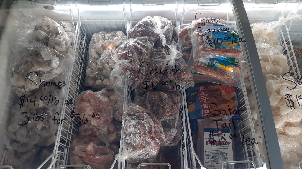 LIVE BLUE CRABS | restaurant | 300 E Hinson Ave, Haines City, FL 33844, USA | 8635478574 OR +1 863-547-8574