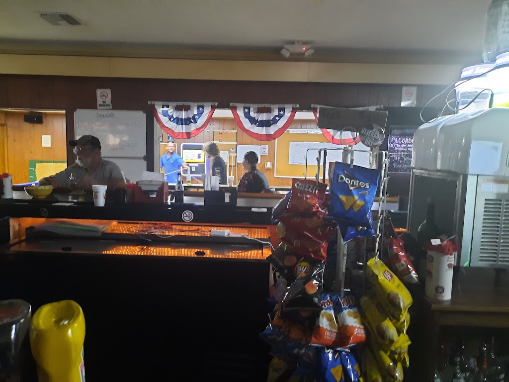 Veterans of Foreign Wars | restaurant | 300 NW 34th St, Okeechobee, FL 34972, USA | 8637630818 OR +1 863-763-0818