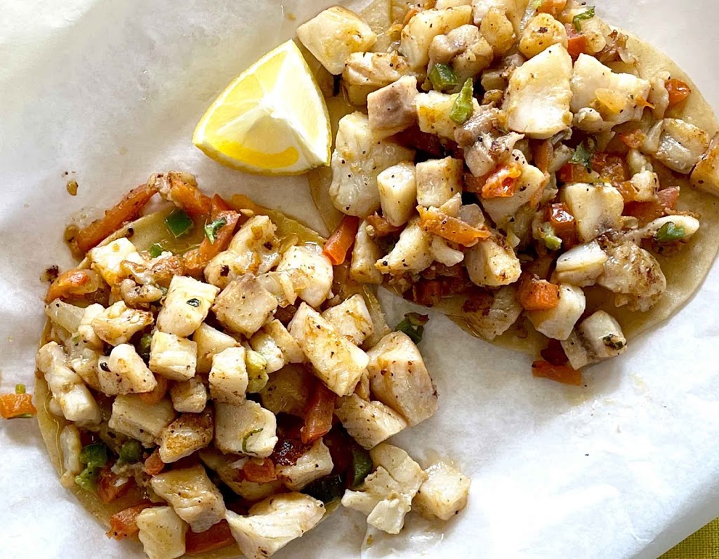 Taqueria Los Pericos | restaurant | 531 Corralitos Rd, Watsonville, CA 95076, USA | 8313194904 OR +1 831-319-4904