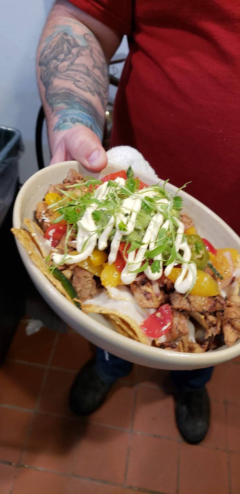 Yos On Hartz | restaurant | 531 Hartz Ave, Danville, CA 94526, USA | 9258555580 OR +1 925-855-5580