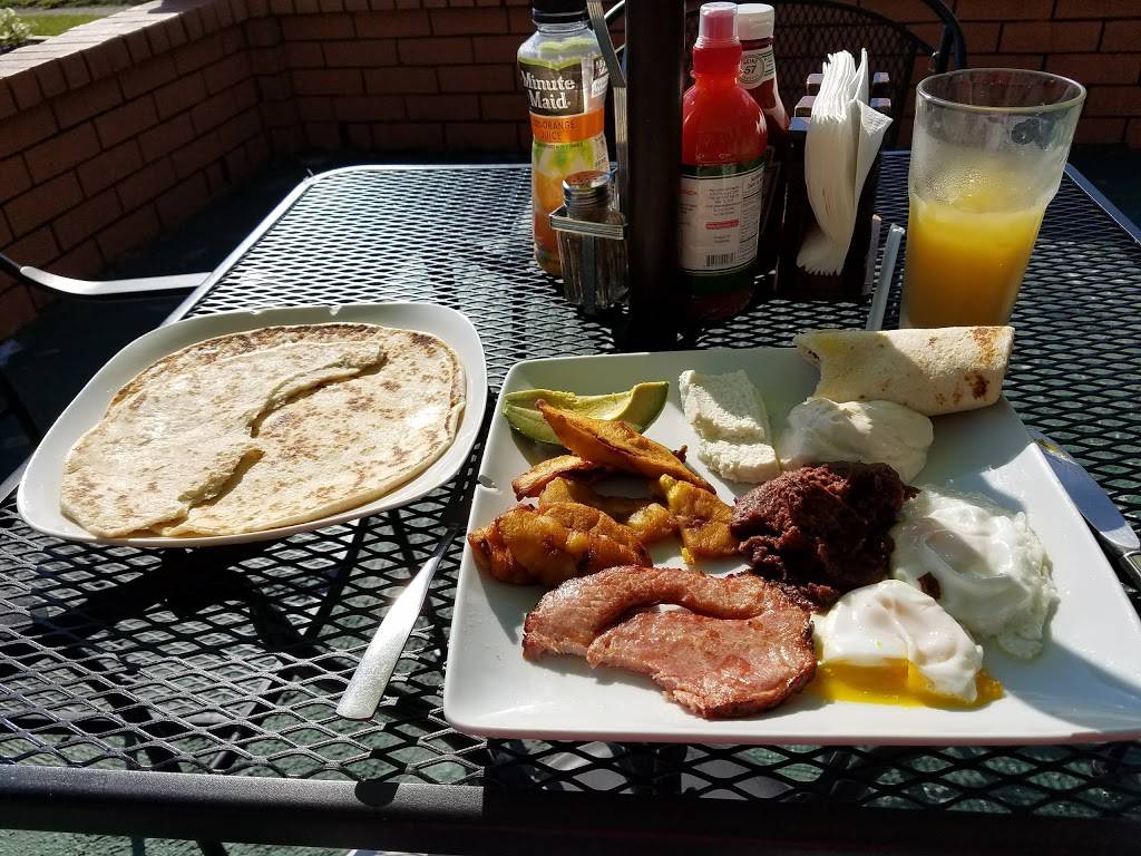 The Patio | restaurant | 190 Lake St, Newburgh, NY 12550, USA | 8455620101 OR +1 845-562-0101