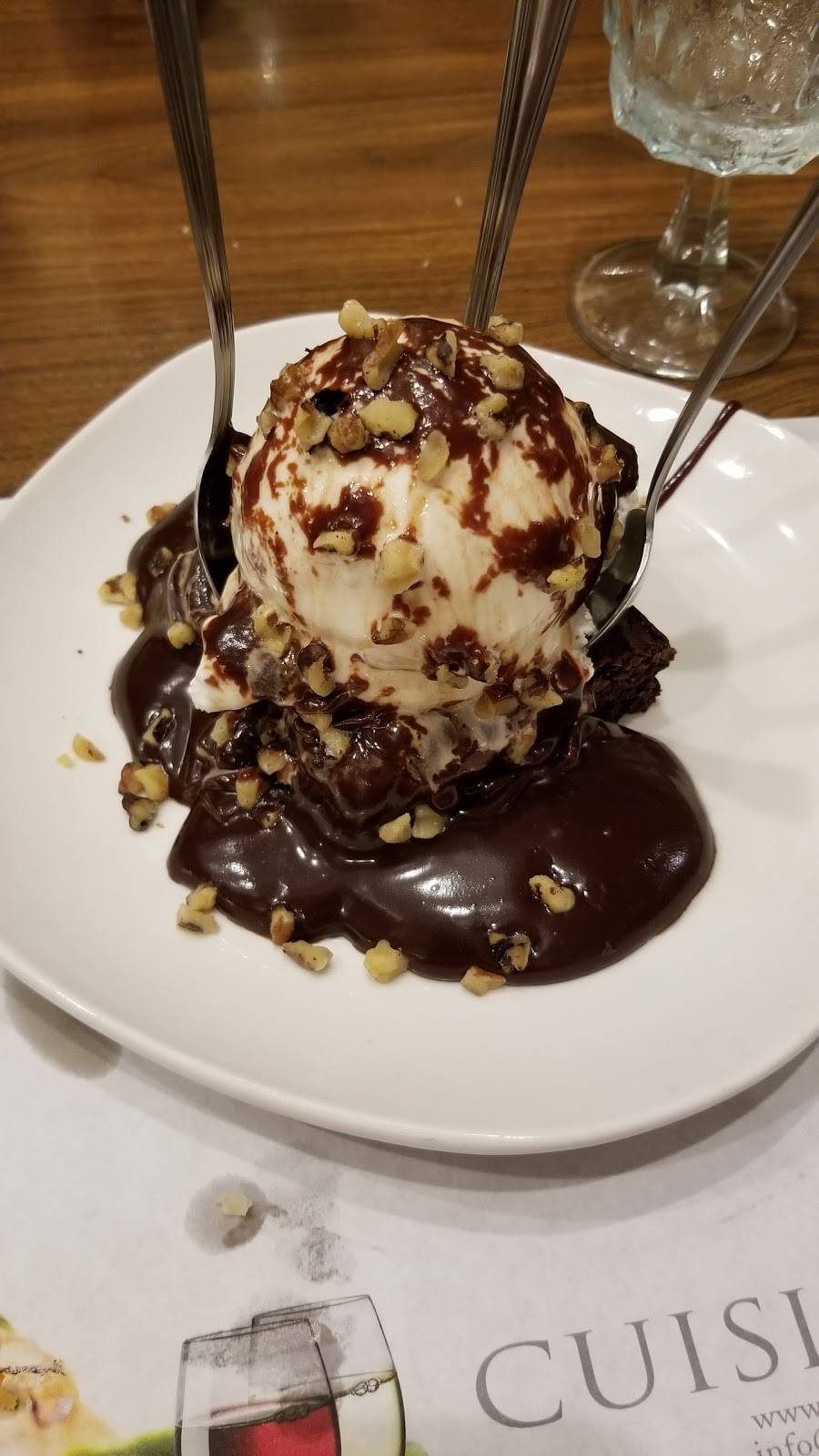 Au Vieux Duluth Restaurant | restaurant | 1160 Boulevard Saint-Joseph, Gatineau, QC J8Z 1T3, Canada | 8192052727 OR +1 819-205-2727