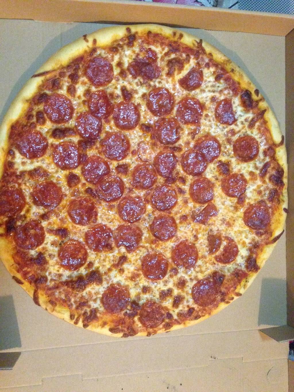 Hernandezpizzas | restaurant | Blvd. de los Lagos 872, Valle Dorado, 22890 Ensenada, B.C., Mexico | 016461738656 OR +52 646 173 8656