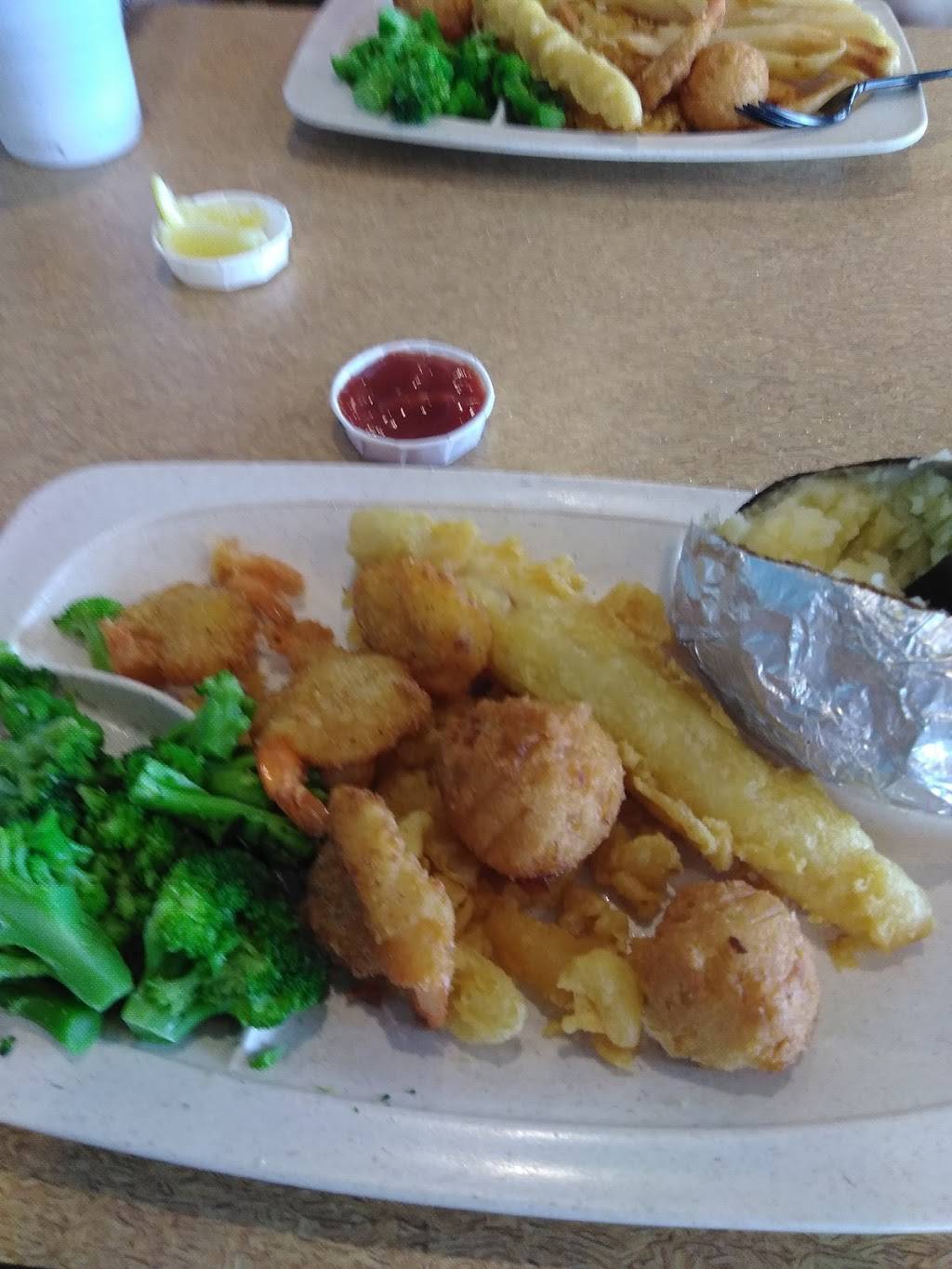 Captain Ds | restaurant | 295 SW Mary Ethel Ln, Lake City, FL 32055, USA | 3864669272 OR +1 386-466-9272