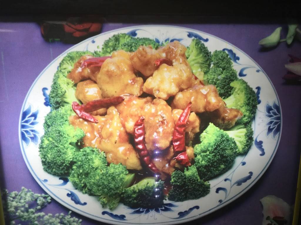 Peking Chinese Restaurant | restaurant | 3214 Silas Creek Rd, Winston-Salem, NC 27103, USA | 3366590295 OR +1 336-659-0295